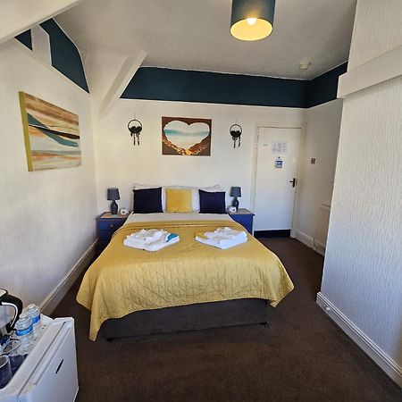 חלנדודנו The Tilstone Guest House מראה חיצוני תמונה