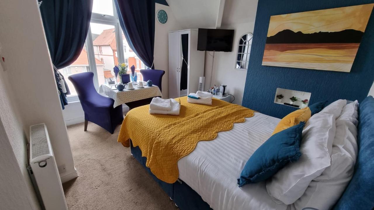 חלנדודנו The Tilstone Guest House מראה חיצוני תמונה