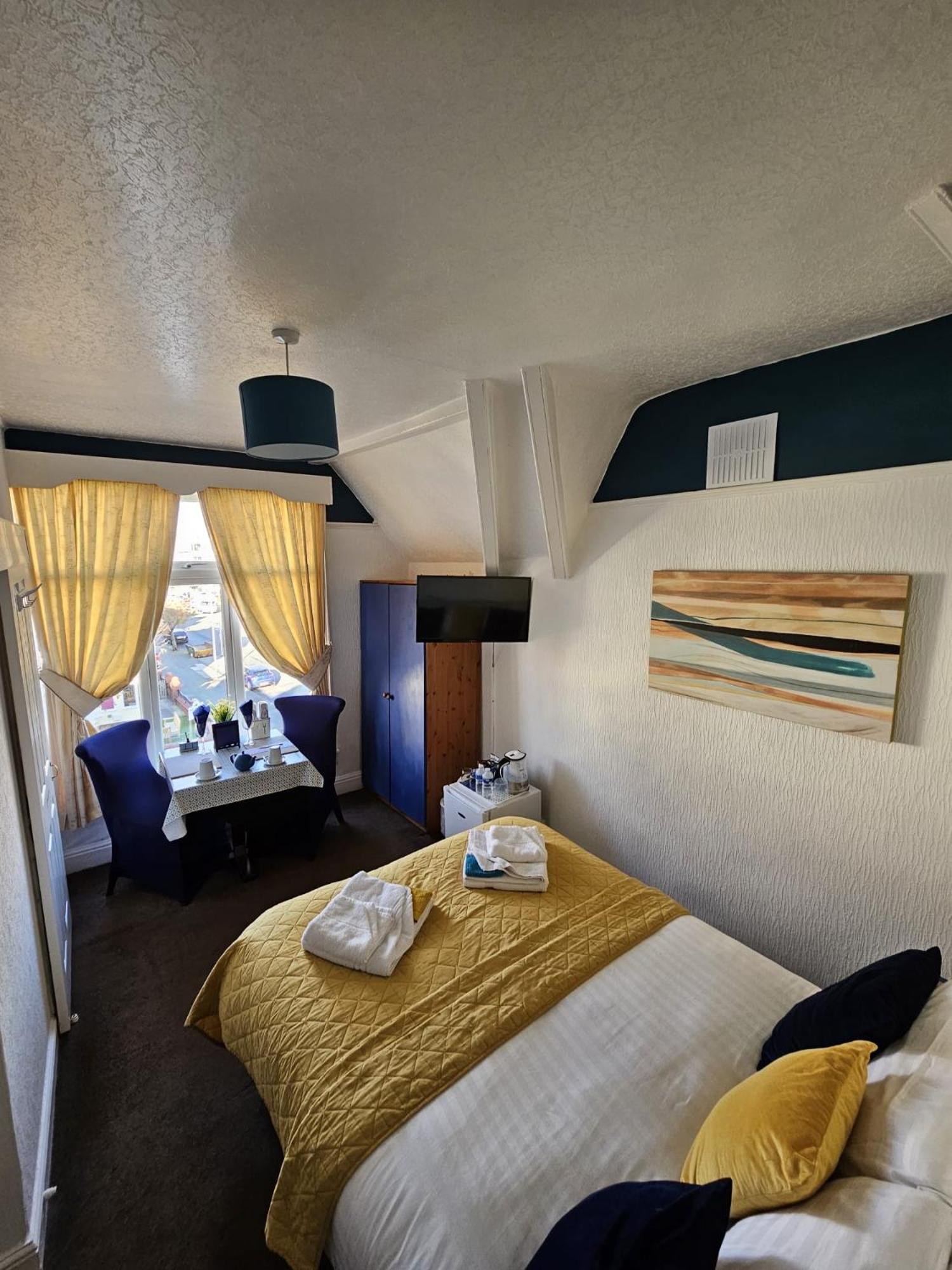 חלנדודנו The Tilstone Guest House מראה חיצוני תמונה